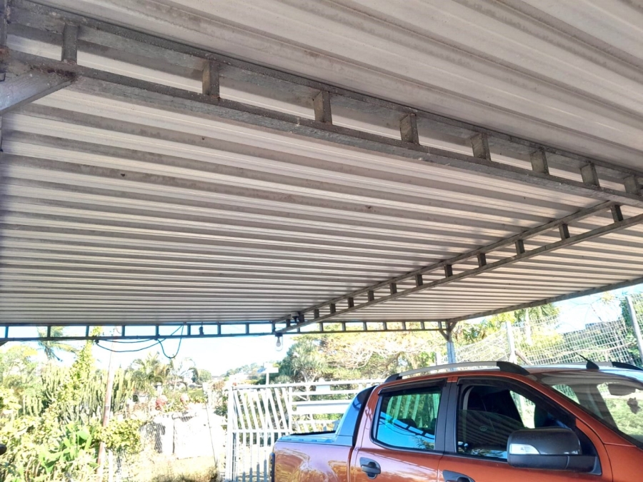 To Let 3 Bedroom Property for Rent in Queensburgh KwaZulu-Natal