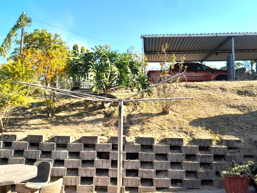 To Let 3 Bedroom Property for Rent in Queensburgh KwaZulu-Natal