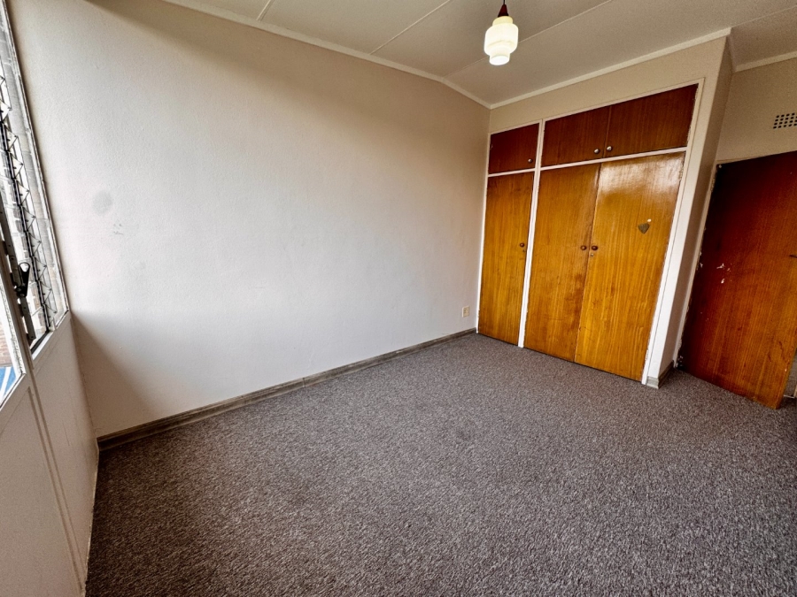 To Let 2 Bedroom Property for Rent in Huttenheights KwaZulu-Natal