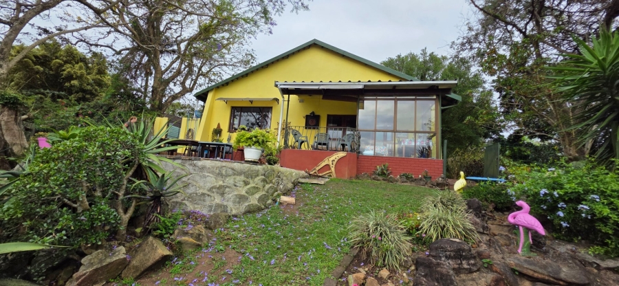 3 Bedroom Property for Sale in Umtentweni KwaZulu-Natal