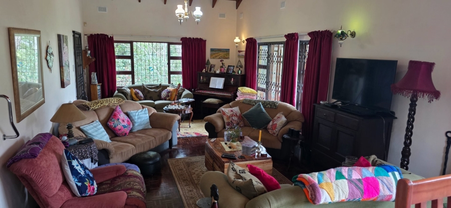 3 Bedroom Property for Sale in Umtentweni KwaZulu-Natal