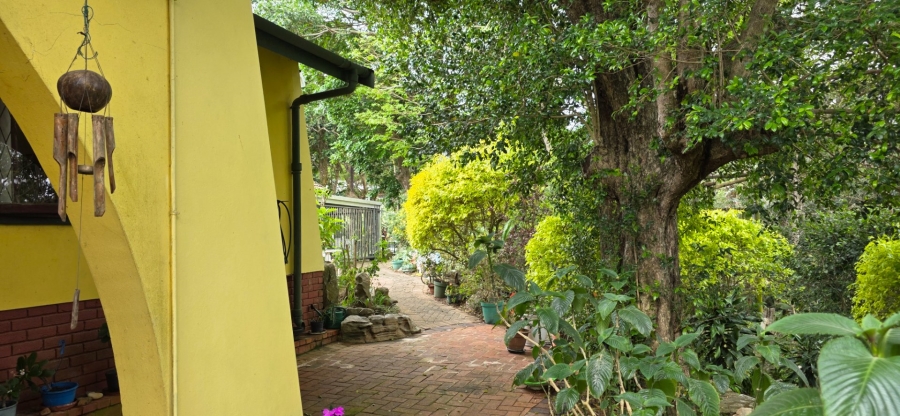 3 Bedroom Property for Sale in Umtentweni KwaZulu-Natal