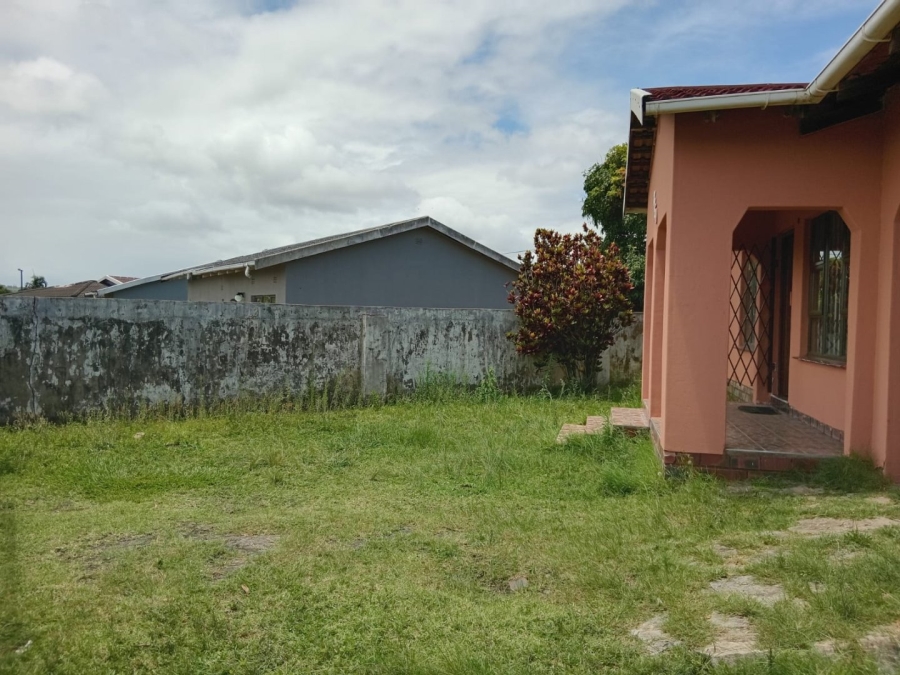 2 Bedroom Property for Sale in Esikhawini KwaZulu-Natal