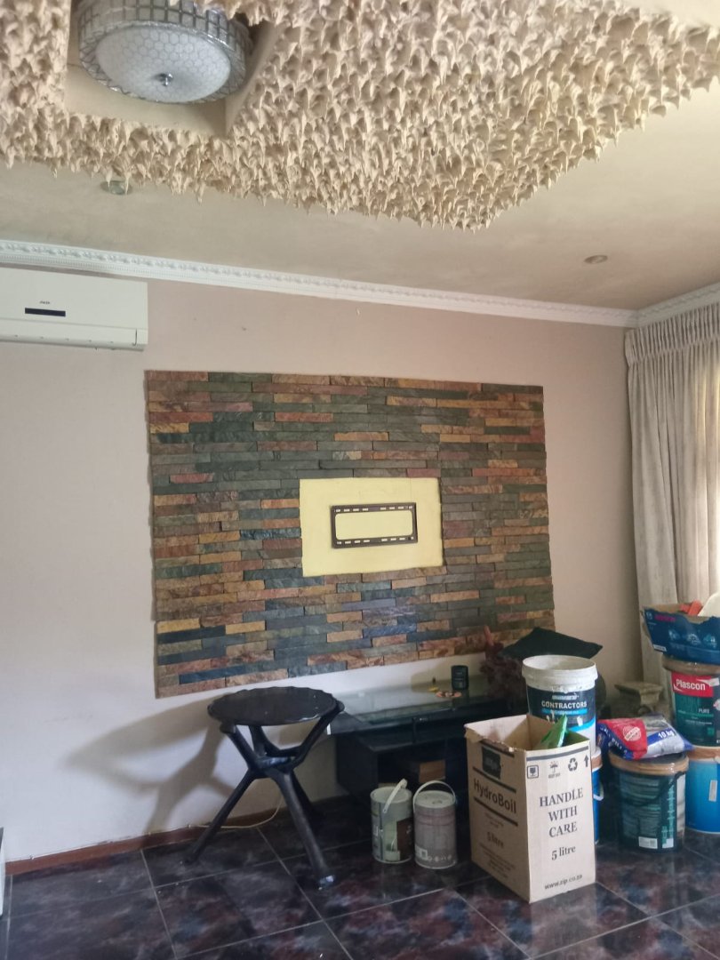 2 Bedroom Property for Sale in Esikhawini KwaZulu-Natal