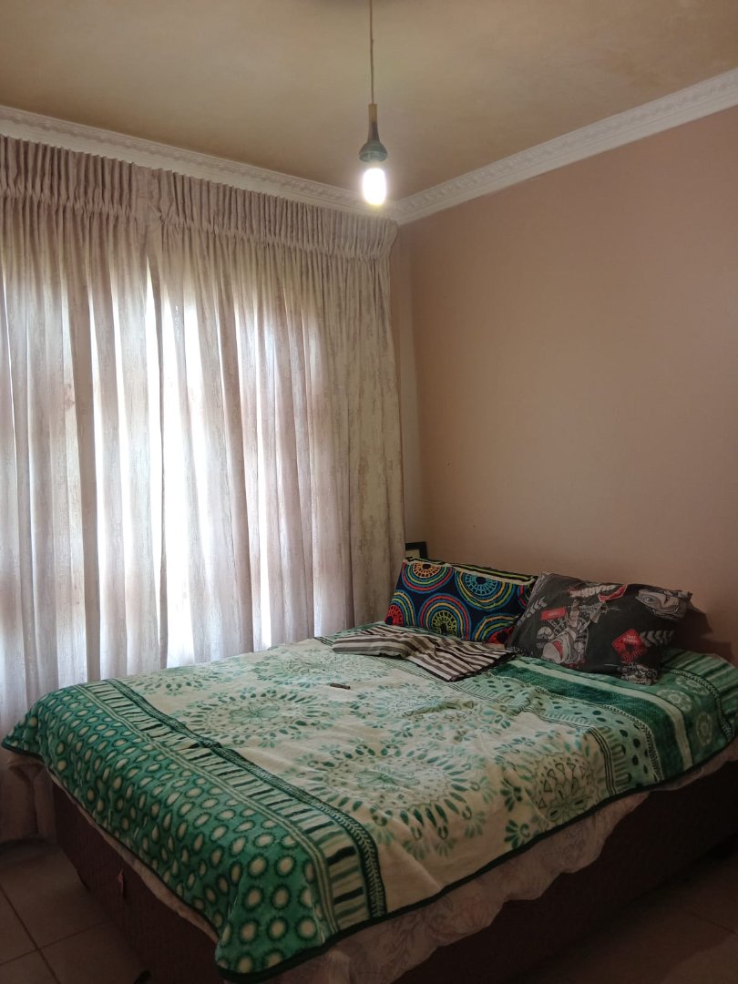 2 Bedroom Property for Sale in Esikhawini KwaZulu-Natal