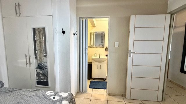 2 Bedroom Property for Sale in Manaba Beach KwaZulu-Natal
