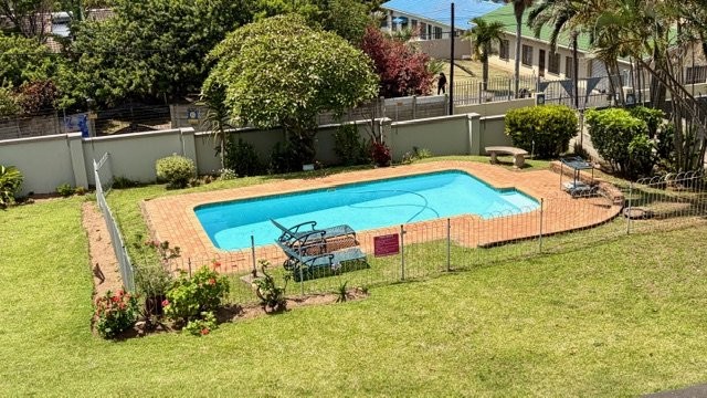 2 Bedroom Property for Sale in Manaba Beach KwaZulu-Natal