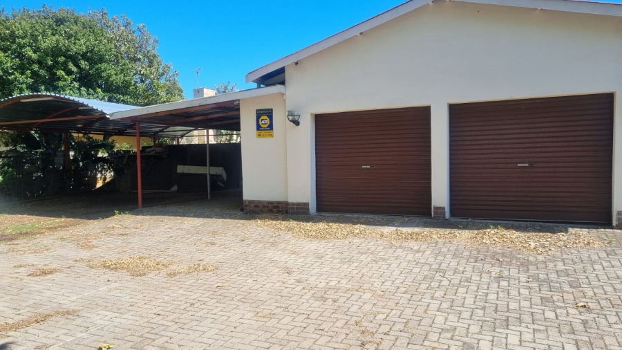 3 Bedroom Property for Sale in Amajuba Park KwaZulu-Natal
