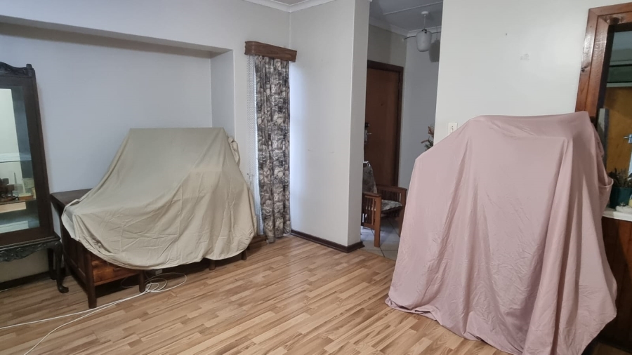 3 Bedroom Property for Sale in Amajuba Park KwaZulu-Natal