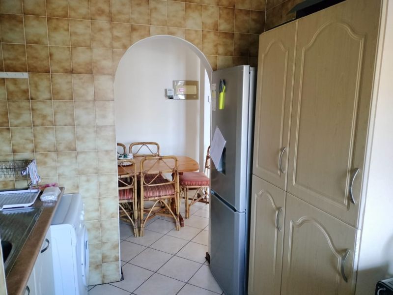 4 Bedroom Property for Sale in St Michaels On Sea KwaZulu-Natal