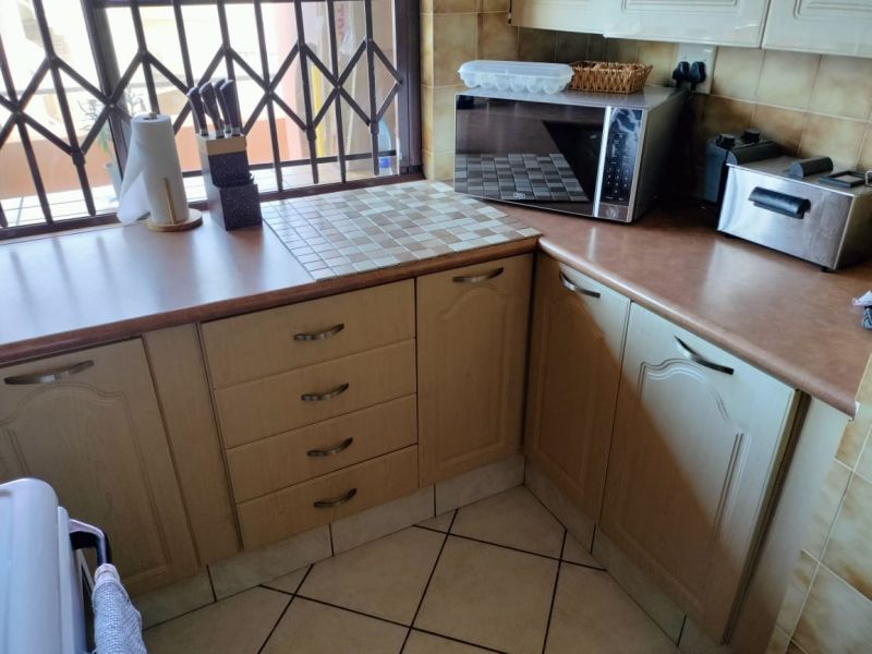 4 Bedroom Property for Sale in St Michaels On Sea KwaZulu-Natal