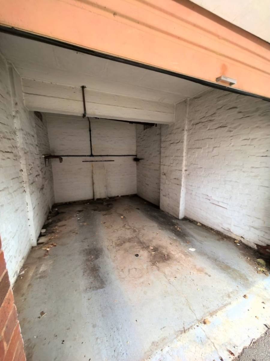 2 Bedroom Property for Sale in Montclair KwaZulu-Natal