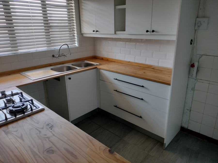 2 Bedroom Property for Sale in Lawrence Rocks KwaZulu-Natal