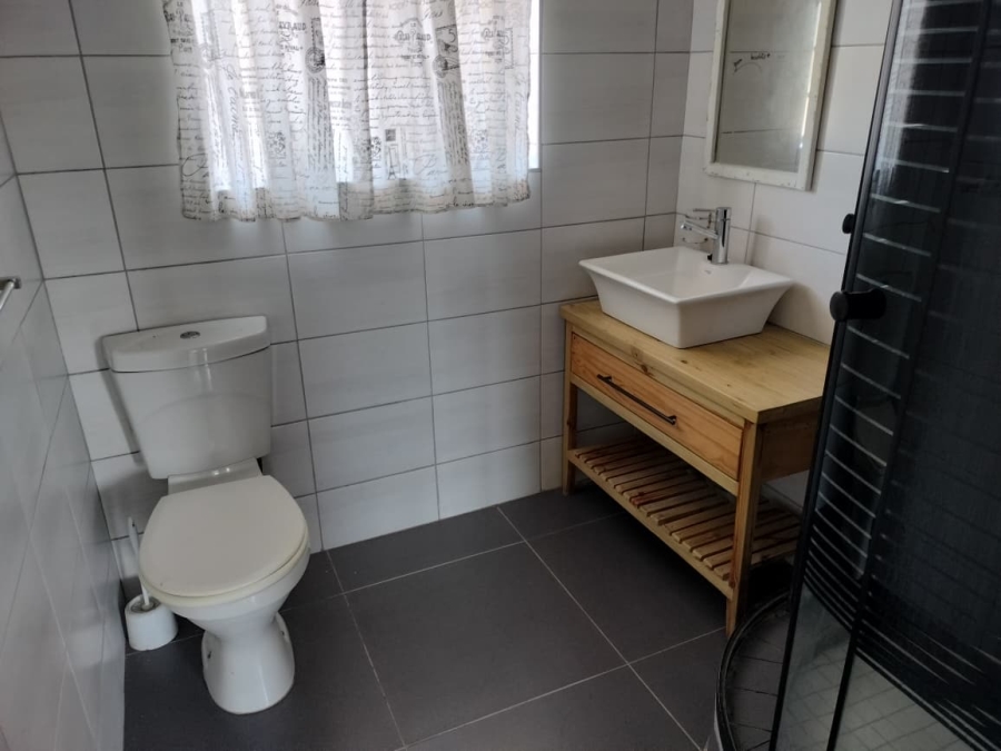 2 Bedroom Property for Sale in Lawrence Rocks KwaZulu-Natal