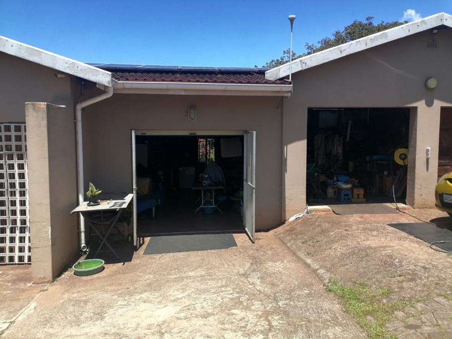 4 Bedroom Property for Sale in Palm Beach KwaZulu-Natal
