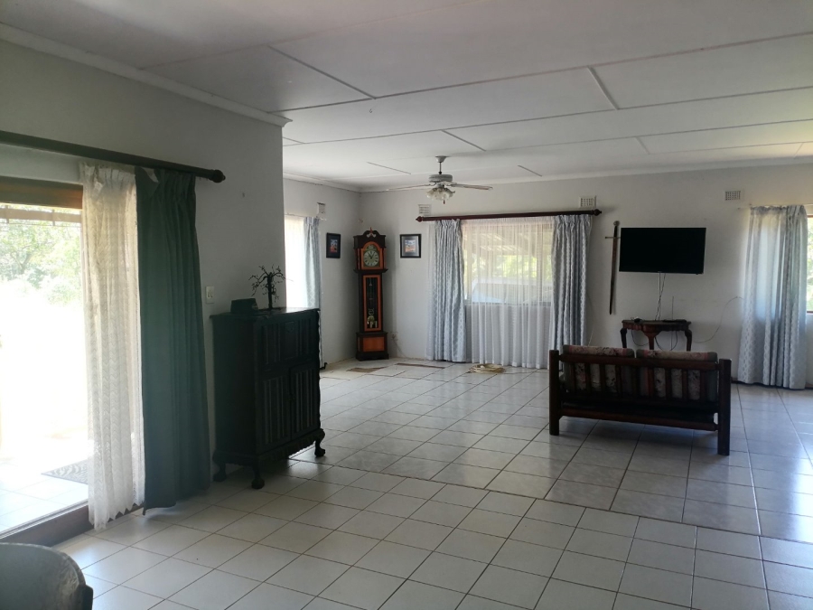 4 Bedroom Property for Sale in Palm Beach KwaZulu-Natal