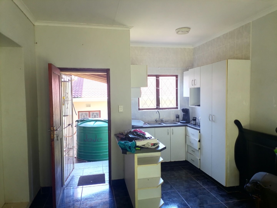 4 Bedroom Property for Sale in Palm Beach KwaZulu-Natal