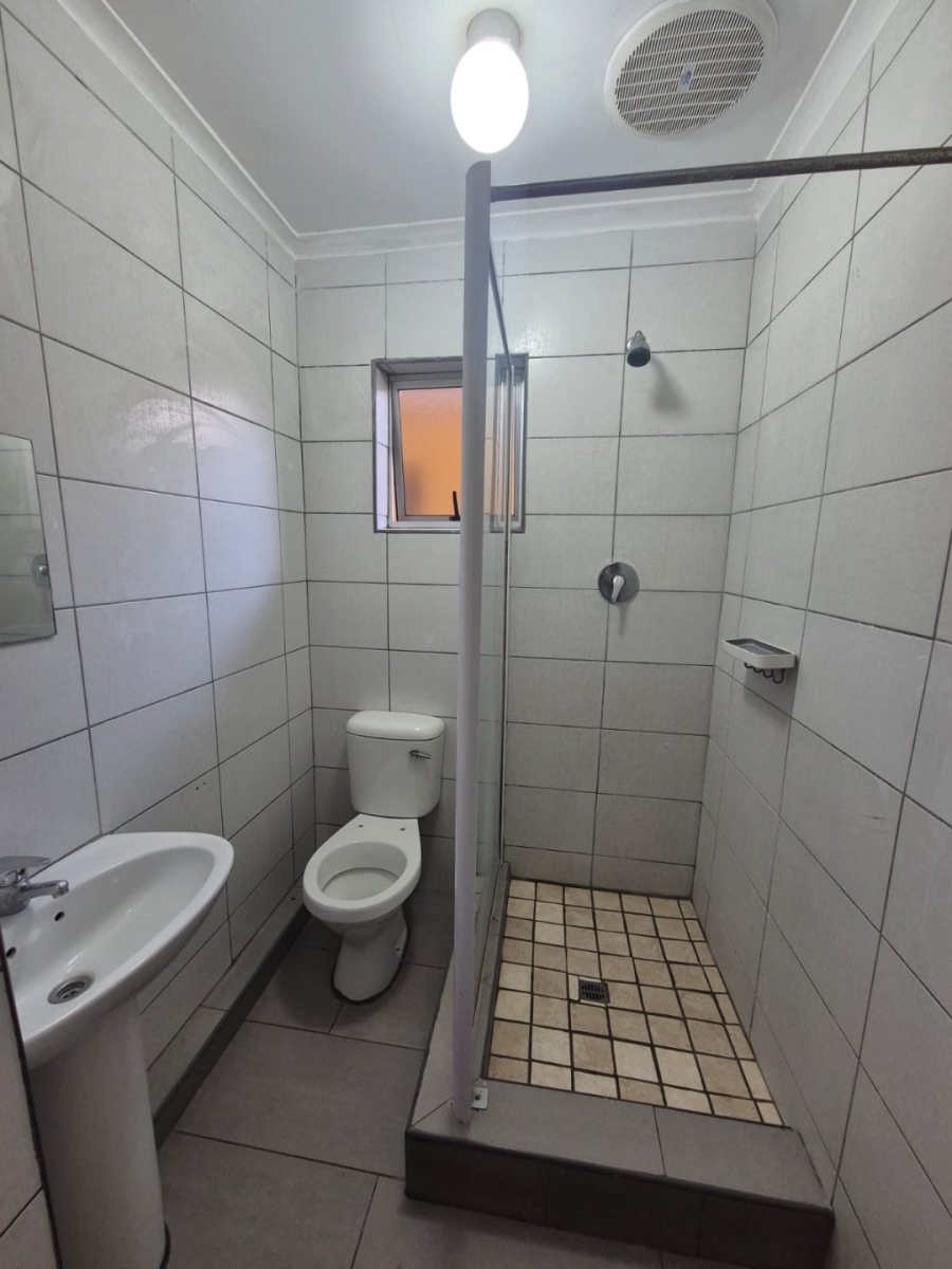 To Let 1 Bedroom Property for Rent in Merewent KwaZulu-Natal