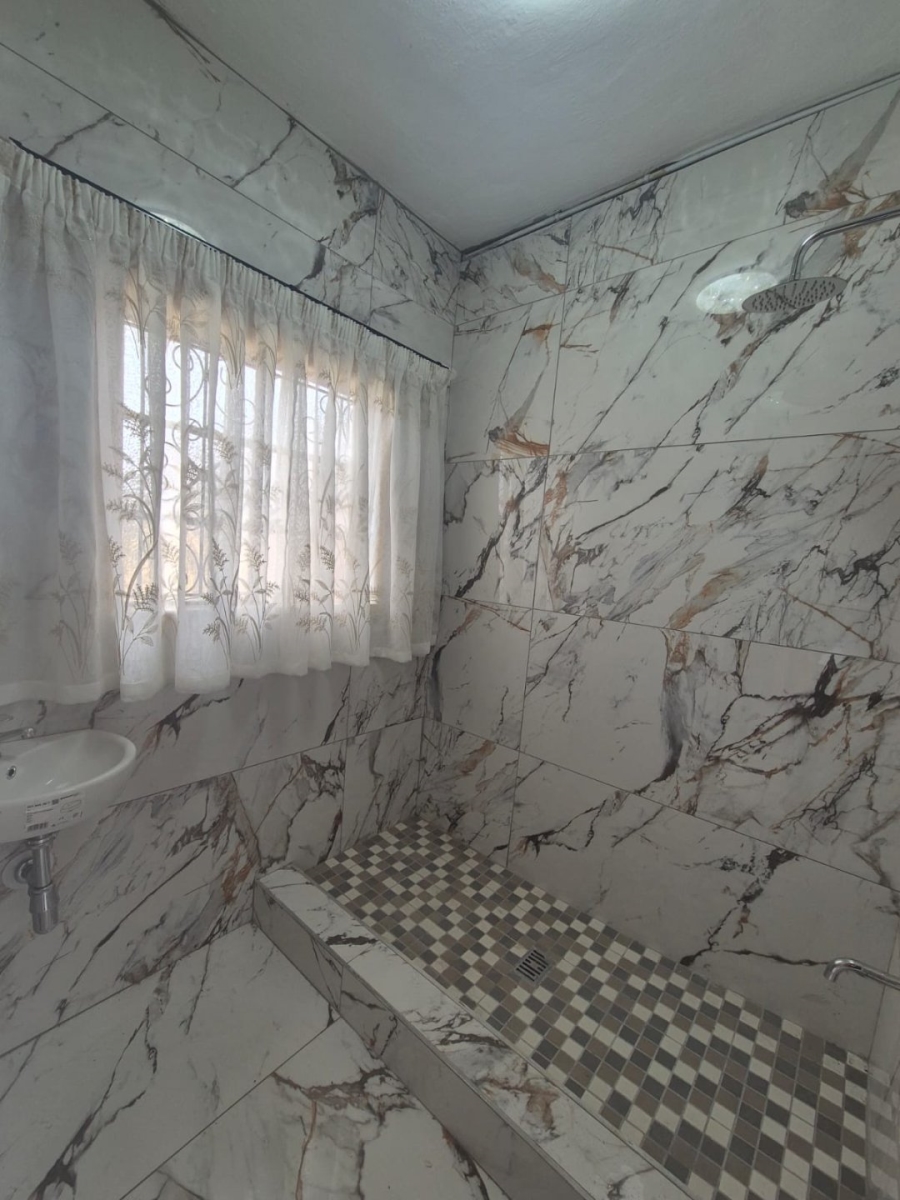 3 Bedroom Property for Sale in Woodhurst KwaZulu-Natal