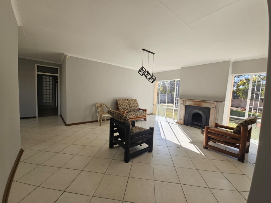3 Bedroom Property for Sale in Huttenheights KwaZulu-Natal