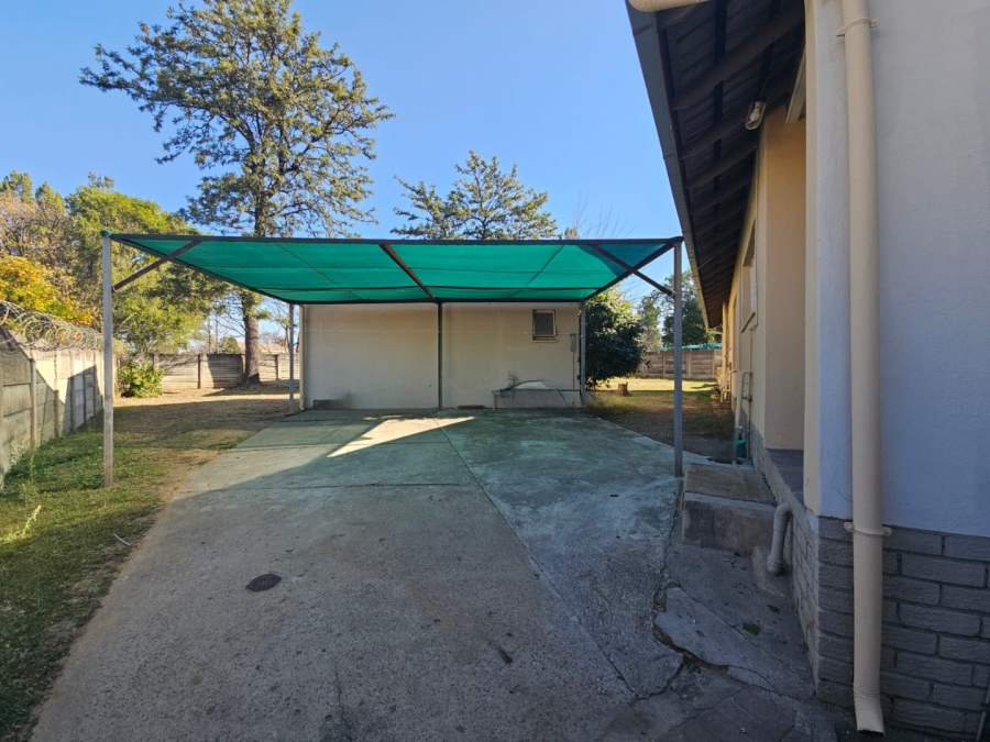 3 Bedroom Property for Sale in Huttenheights KwaZulu-Natal