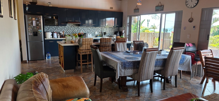 3 Bedroom Property for Sale in St Michaels On Sea KwaZulu-Natal