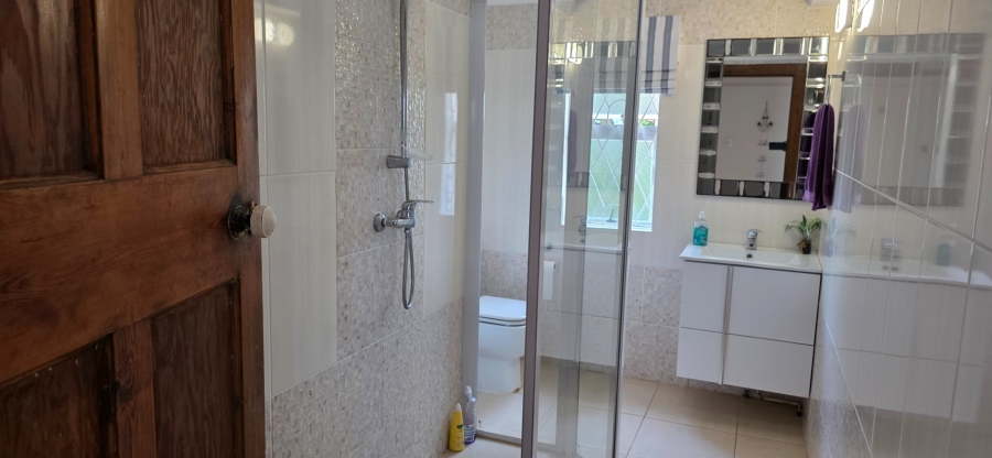 3 Bedroom Property for Sale in St Michaels On Sea KwaZulu-Natal