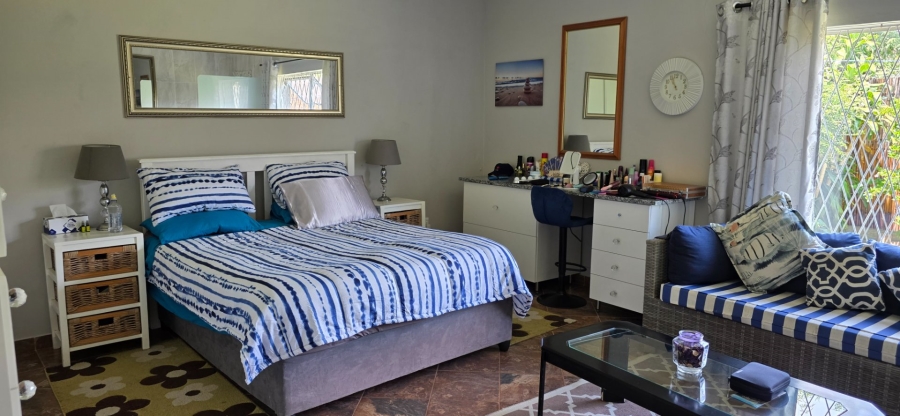 3 Bedroom Property for Sale in St Michaels On Sea KwaZulu-Natal