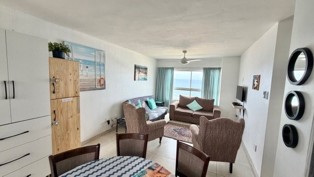 2 Bedroom Property for Sale in Amanzimtoti KwaZulu-Natal