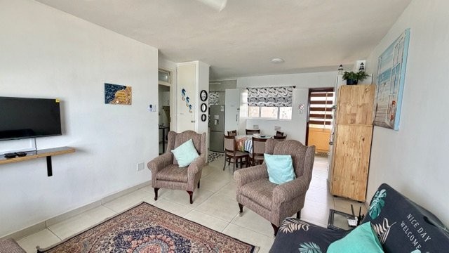 2 Bedroom Property for Sale in Amanzimtoti KwaZulu-Natal