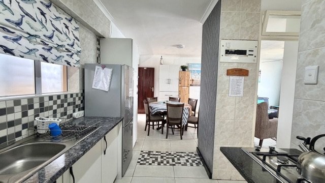 2 Bedroom Property for Sale in Amanzimtoti KwaZulu-Natal