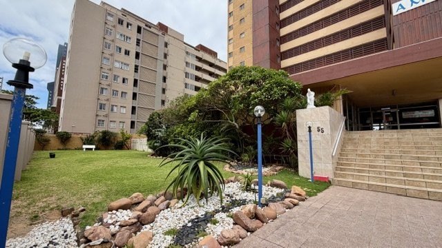 2 Bedroom Property for Sale in Amanzimtoti KwaZulu-Natal