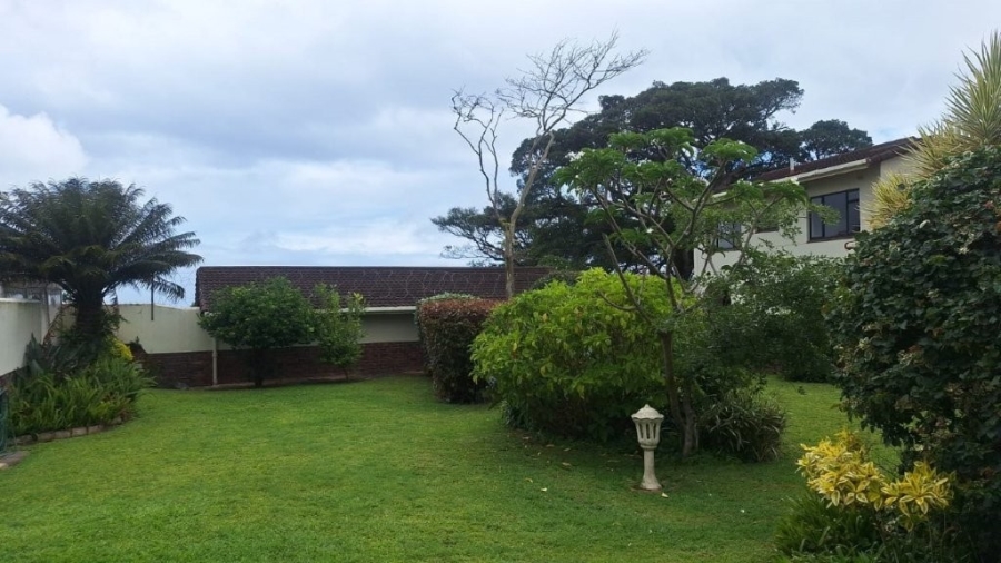 3 Bedroom Property for Sale in Umtentweni KwaZulu-Natal