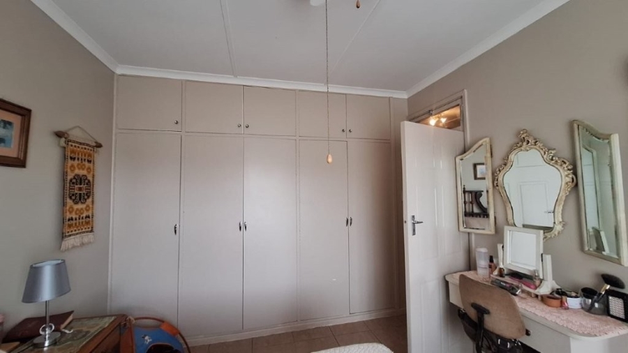 3 Bedroom Property for Sale in Umtentweni KwaZulu-Natal