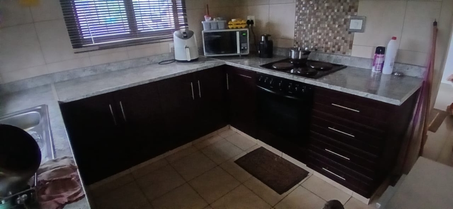 2 Bedroom Property for Sale in Bellair KwaZulu-Natal