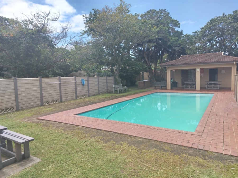 4 Bedroom Property for Sale in Uvongo KwaZulu-Natal