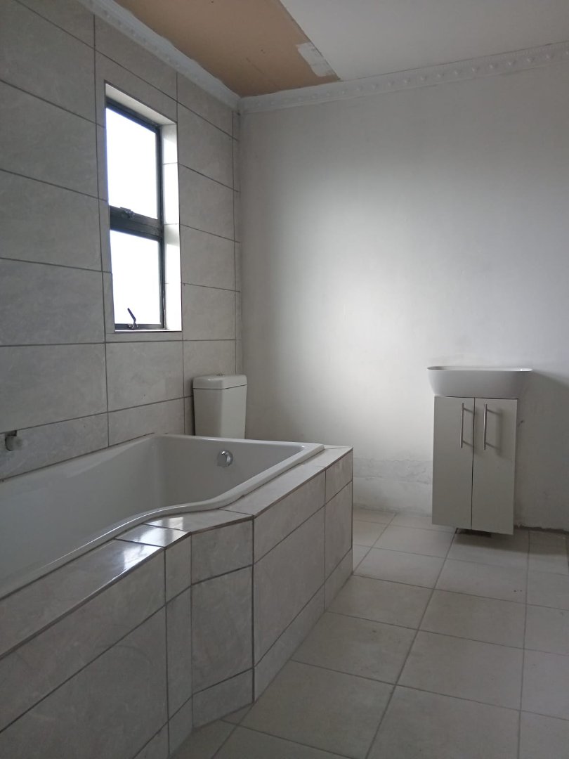  Bedroom Property for Sale in Ngwelezana KwaZulu-Natal