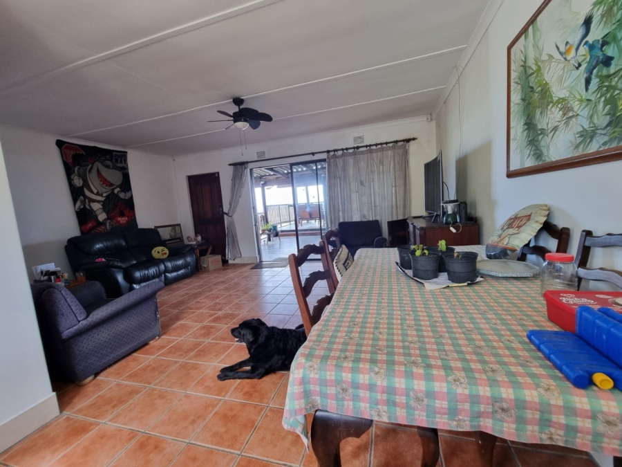 3 Bedroom Property for Sale in Sea Park KwaZulu-Natal