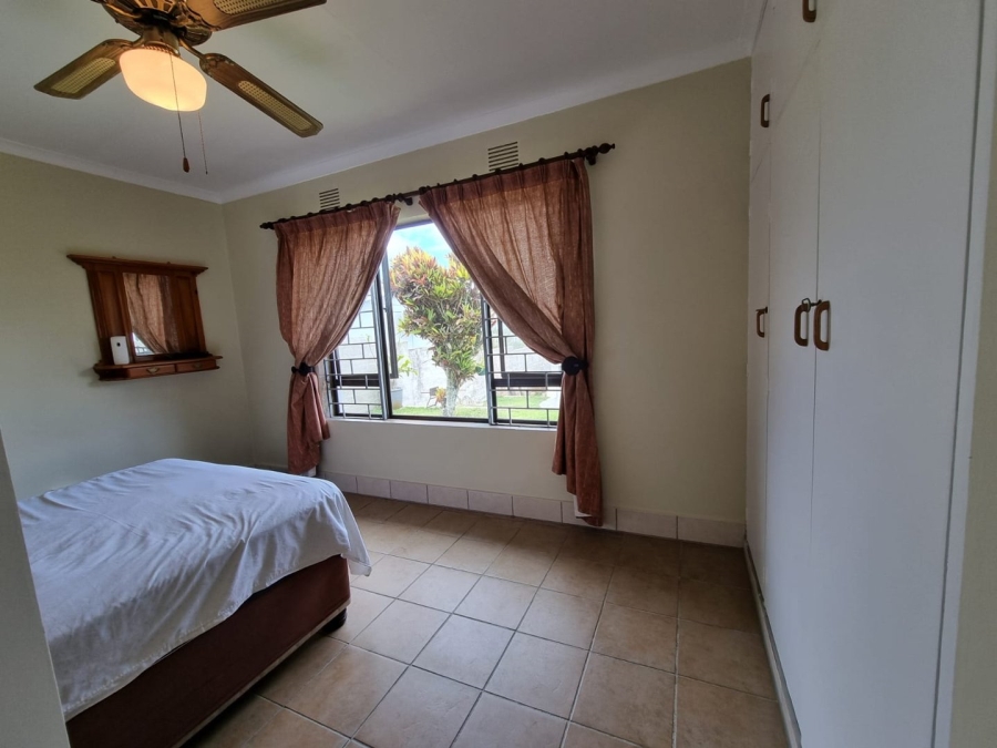 3 Bedroom Property for Sale in Sea Park KwaZulu-Natal