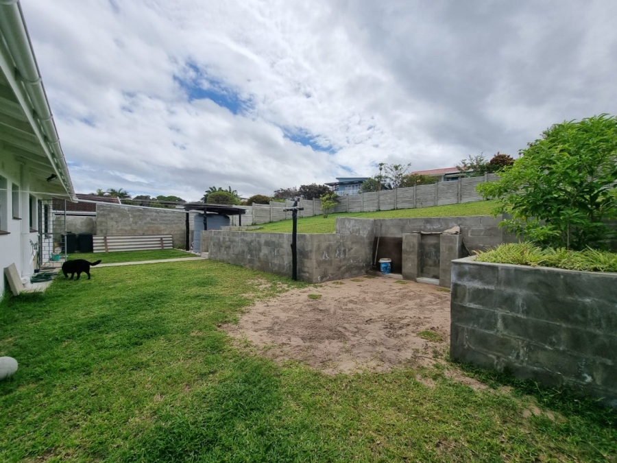 3 Bedroom Property for Sale in Sea Park KwaZulu-Natal