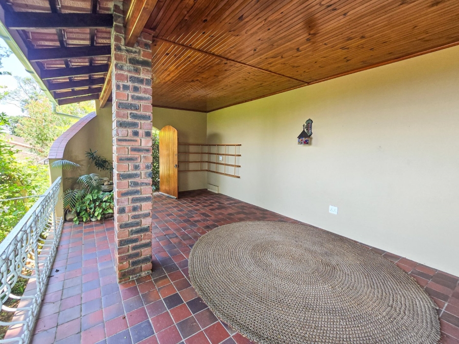 3 Bedroom Property for Sale in Umtentweni KwaZulu-Natal