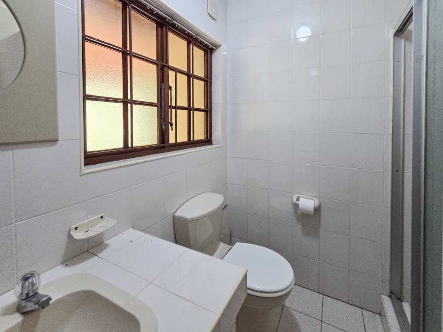 3 Bedroom Property for Sale in Umtentweni KwaZulu-Natal