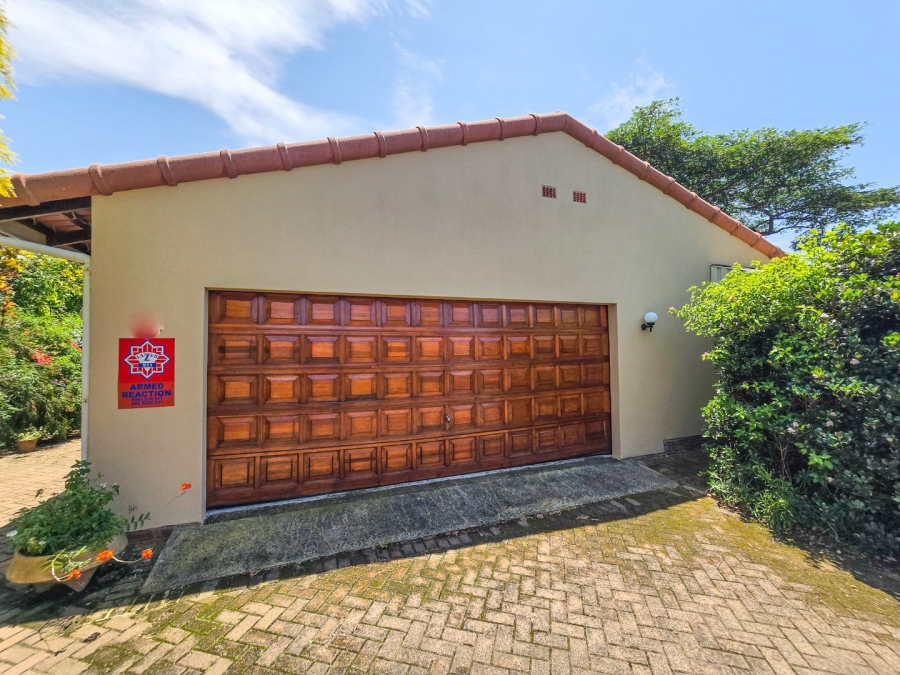 3 Bedroom Property for Sale in Umtentweni KwaZulu-Natal