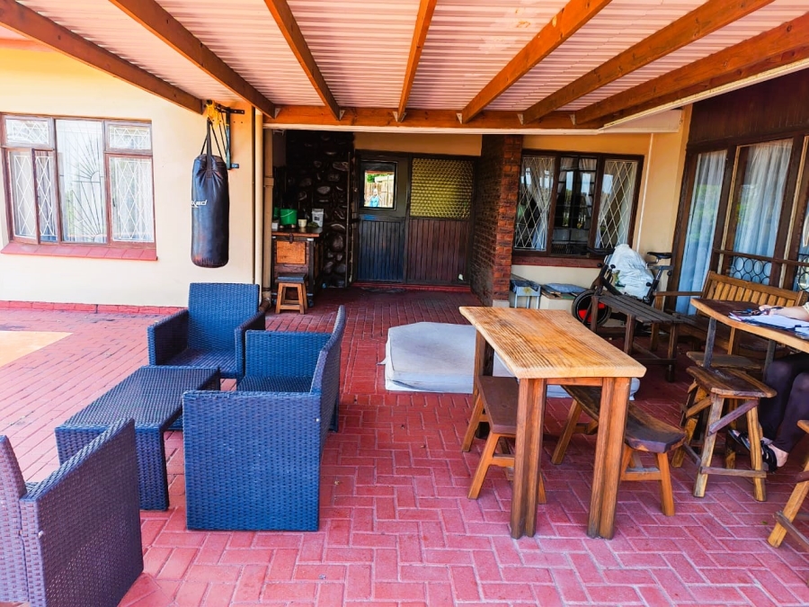 4 Bedroom Property for Sale in Woodgrange KwaZulu-Natal