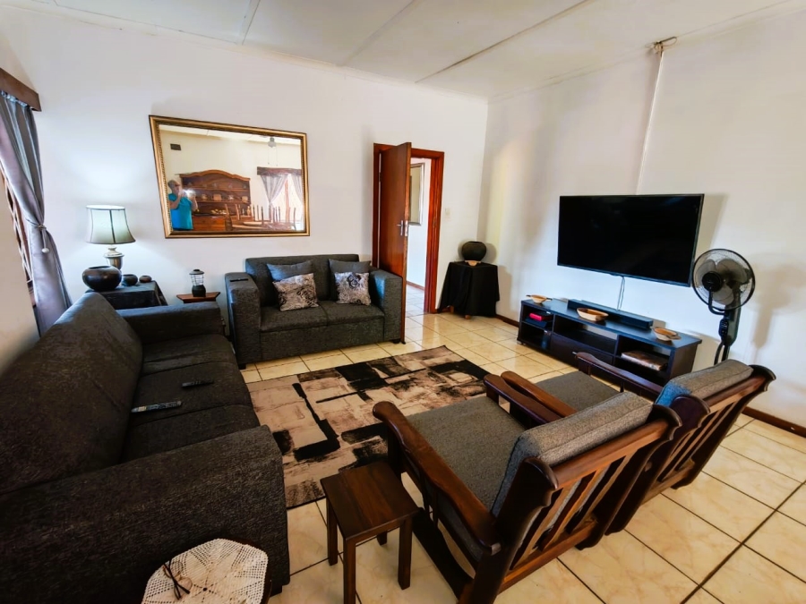 4 Bedroom Property for Sale in Woodgrange KwaZulu-Natal