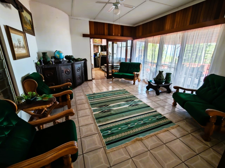 4 Bedroom Property for Sale in Woodgrange KwaZulu-Natal
