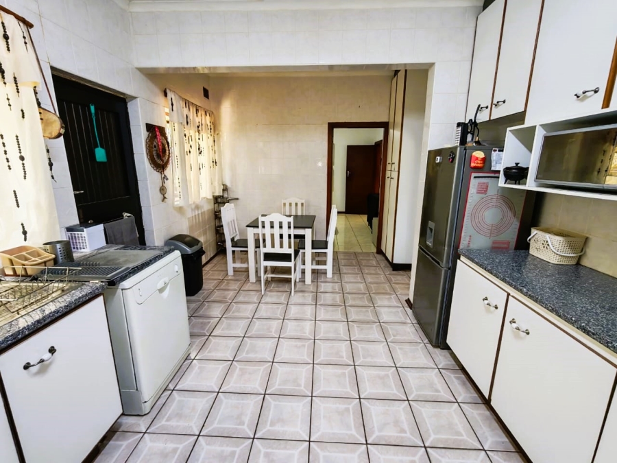 4 Bedroom Property for Sale in Woodgrange KwaZulu-Natal