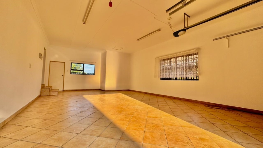 3 Bedroom Property for Sale in Pioneer Park KwaZulu-Natal