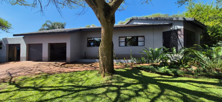 5 Bedroom Property for Sale in Huttenheights KwaZulu-Natal