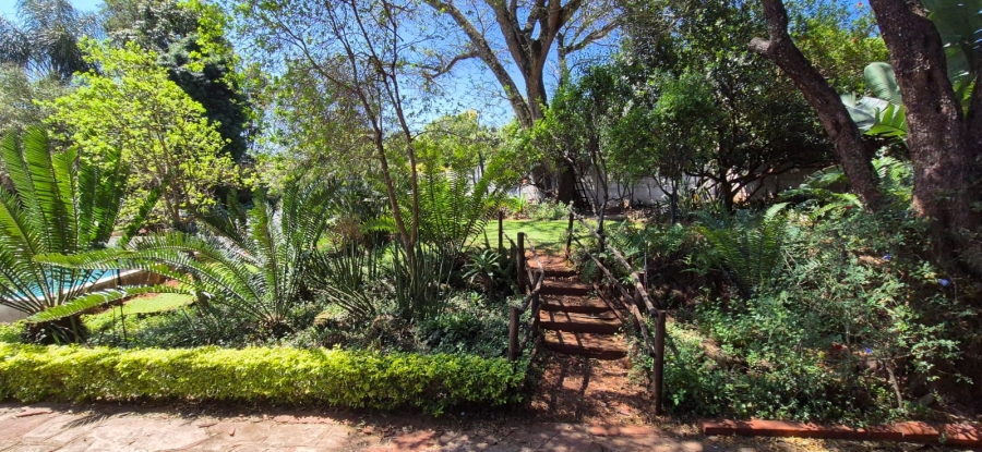 5 Bedroom Property for Sale in Huttenheights KwaZulu-Natal